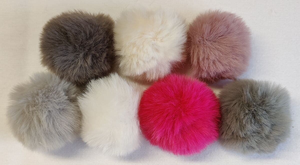 POMPONS tupsut, 6cm