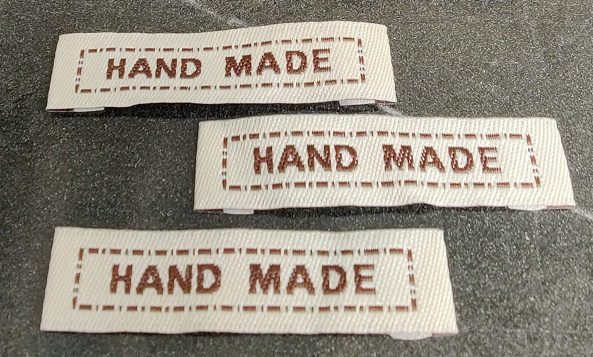 Kangasmerkki HAND MADE